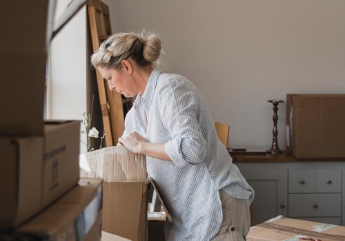 Do Professional Movers and Packers Pack Your Stuff?